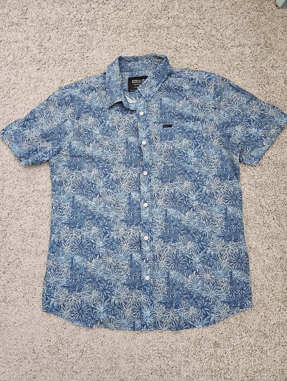 O'Neill TRVLR Series Relaxed Fit Tropical Floral Button Up Blue Men’s S